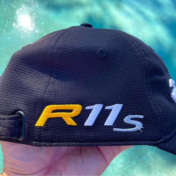 TaylorMade Black with Buckle Adjustable Strap Golf Cap - Picture 3 of 9